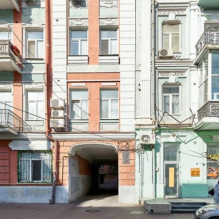 S12-58 Modern Aparthotel With Two 2Bedrooms In Central Kiev - Bessarabska Squere - Gulliver Mall - Olympic Stadium - Palace Of Sports - Saksahanskoho St, 12Б Extérieur photo