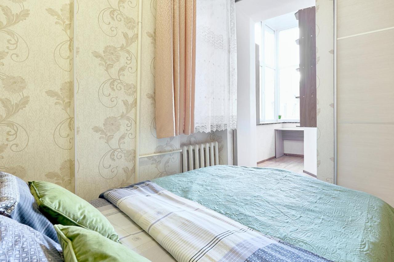 S12-58 Modern Aparthotel With Two 2Bedrooms In Central Kiev - Bessarabska Squere - Gulliver Mall - Olympic Stadium - Palace Of Sports - Saksahanskoho St, 12Б Extérieur photo
