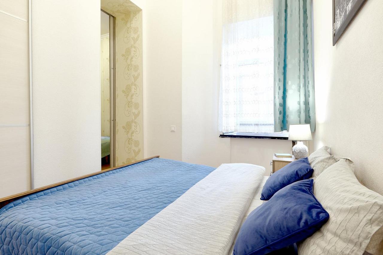 S12-58 Modern Aparthotel With Two 2Bedrooms In Central Kiev - Bessarabska Squere - Gulliver Mall - Olympic Stadium - Palace Of Sports - Saksahanskoho St, 12Б Extérieur photo